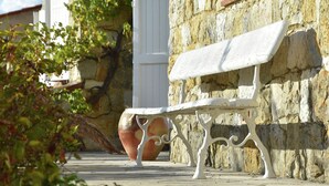 Unclassified image, 3 of 21, button - Villa in Fayence With Provencal Charm (Fayence)