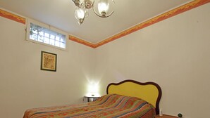 Unclassified image, 2 of 21, button - Villa in Fayence With Provencal Charm (Fayence)