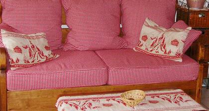 Charming Chalet in Champagny-en-vanoise Near Ski Area