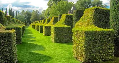 Holiday Home With Private Garden