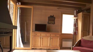 Unclassified image, 4 of 9, button - Beautiful Chalet on the Edge of the Center of Pra Loup (Uvernet-Fours)