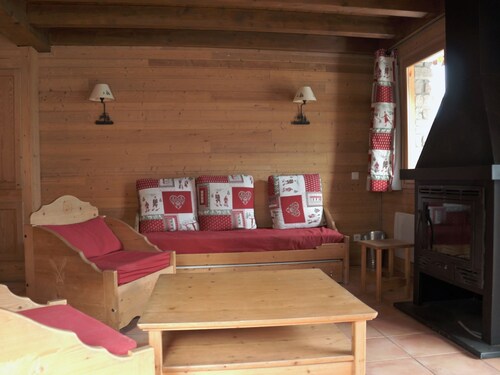 Beautiful Chalet on the Edge of the Center of Pra Loup