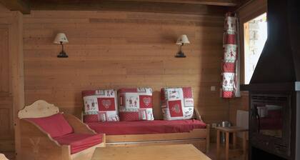 Beautiful Chalet on the Edge of the Center of Pra Loup