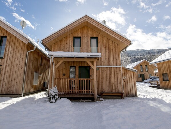 Chalet | Exterior - Chalet With Sauna and hot tub (Sankt Georgen am Kreischberg)