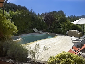 Outdoor pool - Warm Holiday Home in Montfort-sur-argens With Swimming Pool (Montfort-sur-Argens)