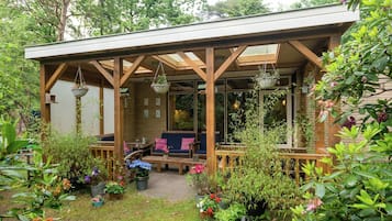 House | Balcony
