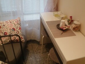 Eenvoudige kamer (incl. cleaning fee 15 EUR) | Dineerruimte