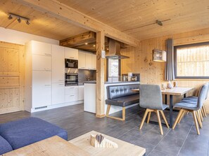 Chalet | Dining - Chalet in Steinach am Brenner Near Ski Area (Steinach am Brenner)