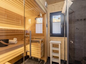 Chalet | Bathroom