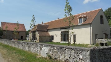 House | Exterior