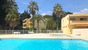 Unclassified image, 2 of 20, button - Modern Apartment in Juan-les-pins With Large Pool (Antibes)