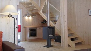 Dining - Comfortable Chalet in Klippitztorl Austria Near Ski Area (Bad Sankt Leonhard im Lavanttal)
