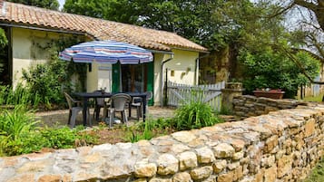 Cottage | Exterior