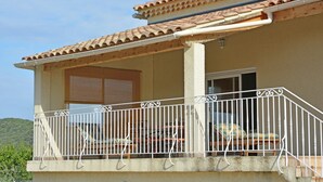 Villa | Balkong