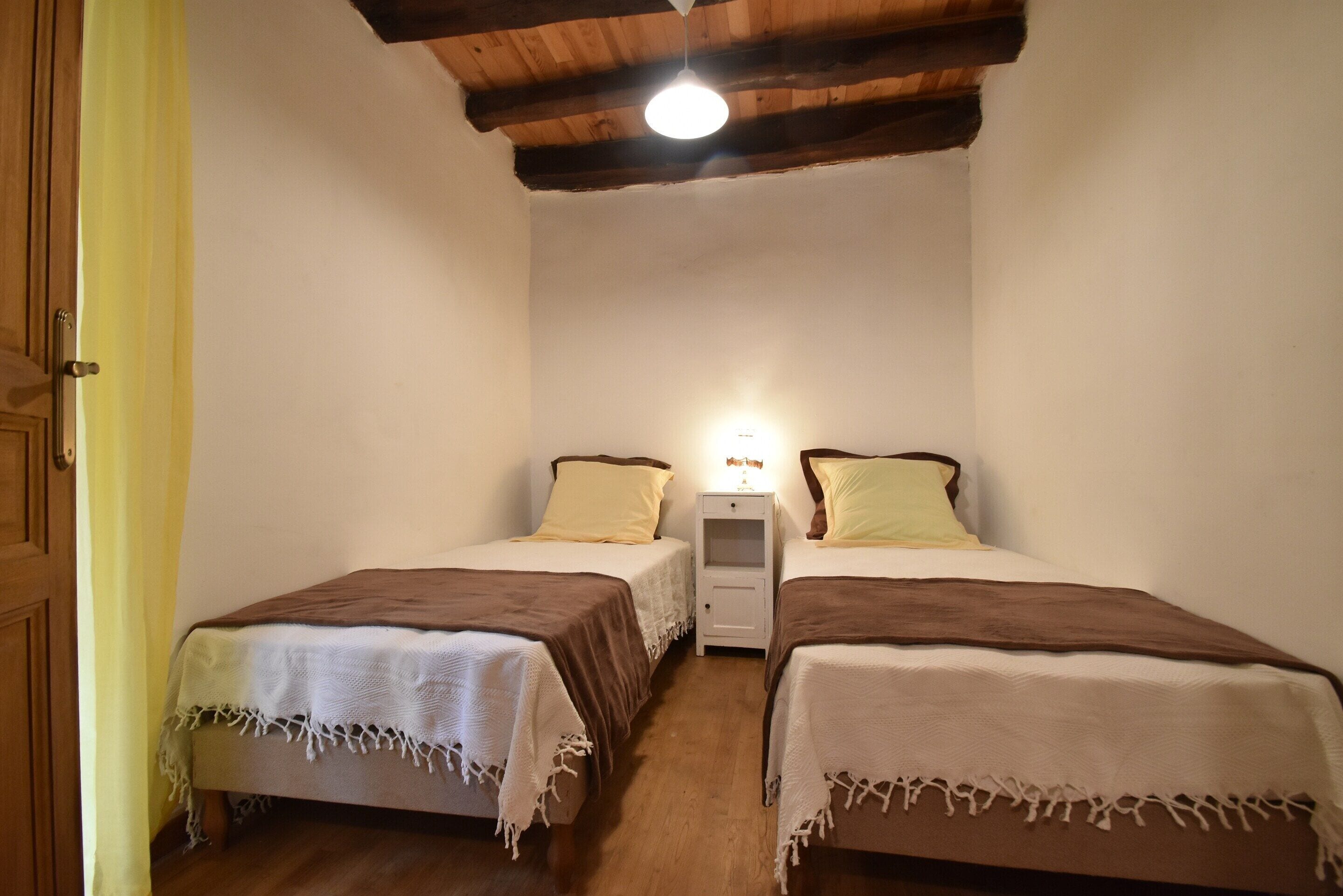 House | 2 bedrooms, individually furnished