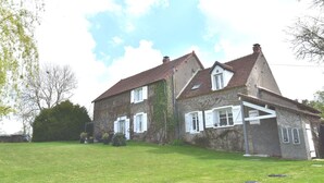 Unclassified image, 3 of 37, button - Charming Holiday Home in Saint-franchy Near Forest (Saint-Franchy)