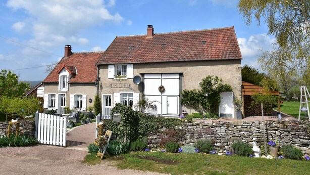 Unclassified image, 1 of 37, button - Charming Holiday Home in Saint-franchy Near Forest (Saint-Franchy)