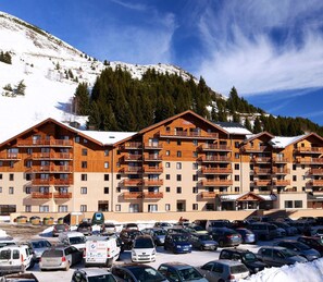 Exterior - Alpine Stay With Balcony (Auris)