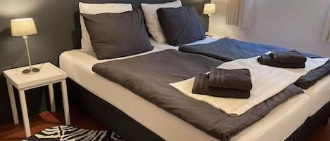 4 bedrooms, individually furnished, bed sheets