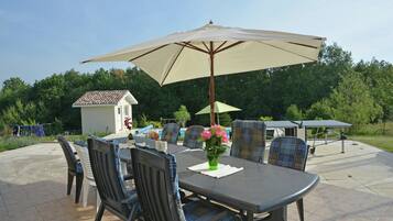 Villa | Balcony