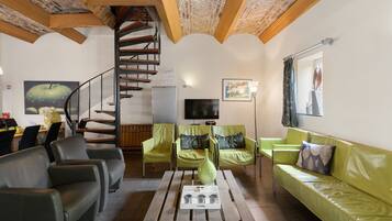 Apartment | Living room