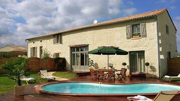 House | Pool | Outdoor pool