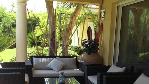 Villa | Balcony - Mediterranean Villa, Located at the Foot of the Village of Gassin, and 500m From St.-tropez (Gassin)