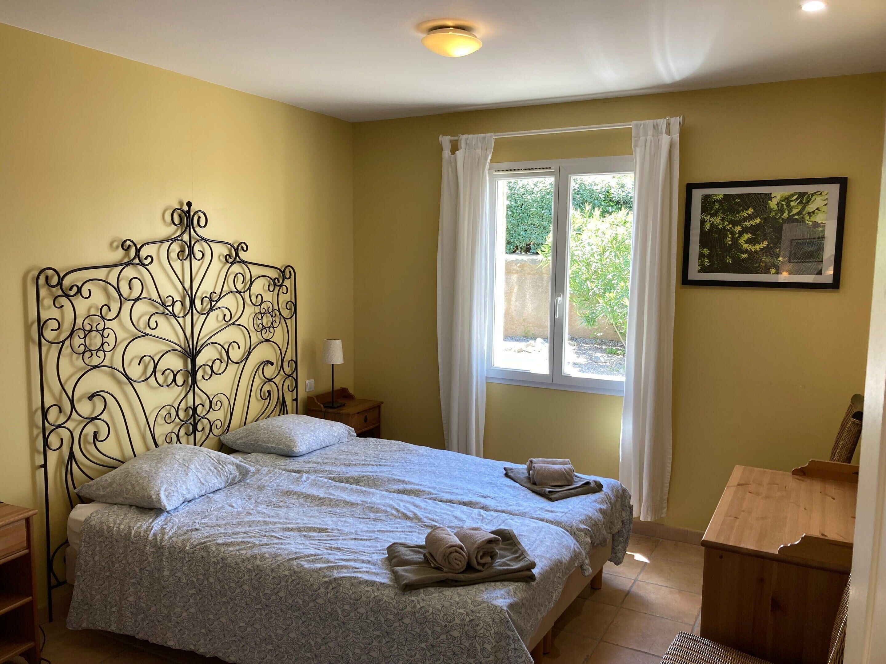 3 bedrooms, individually furnished, bed sheets