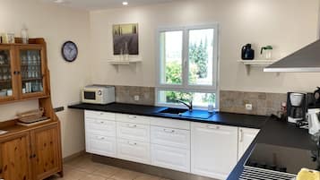 Biệt thự | Bếp riêng | Ghế cao cho trẻ em