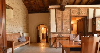 Holiday Home in Thurageau With Private Pool