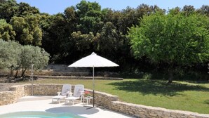 Unclassified image, 2 of 25, button - Provencal Holiday Home With Private Pool on 3000 m2 of Garden, in the Middle of the Luberon (Lagnes)
