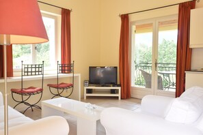 Apartment | Living room - Cycling Escape in Montbrun (Montbrun-les-Bains)