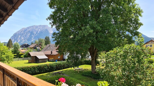 Balcony - Flat Edelweiss in Bad Mitterndorf With Dream View (Bad Mitterndorf)