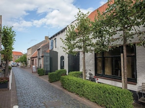 Exterior - Lovely Cottage near Sea in Groede (Groede)