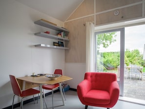 Dining - Lovely Cottage near Sea in Groede (Groede)