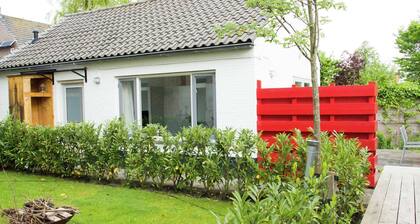 Lovely Cottage near Sea in Groede
