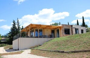 Villa | Exterior - Spacious Villa With Swimming Pool in Vagnas (Vagnas)