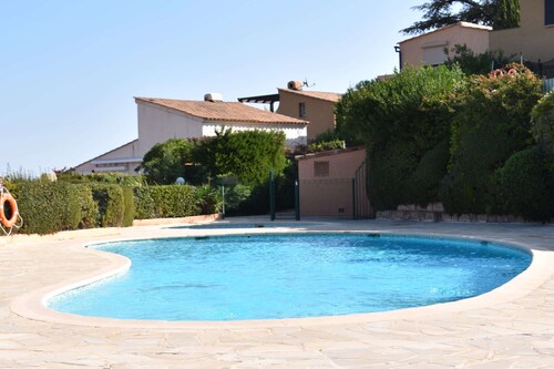 Rural Villa With Shared Pool and Tennis Court
