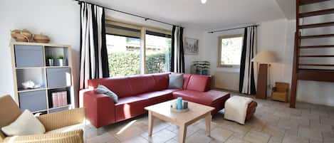 House | Living room