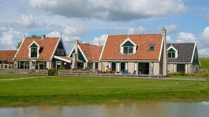 Unclassified image, 3 of 24, button - Nice Villa with Garden near Wadden Sea (Hippolytushoef)