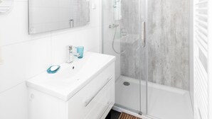House | Bathroom - Beautiful Chalet With a Fireplace in Zealand (Wemeldinge)