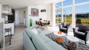 House | Living room - Beautiful Chalet With a Fireplace in Zealand (Wemeldinge)