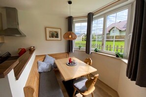 Apartment | Dining - Comfortable Apartment in Lungau Valley with Hot Tub (Sankt Margarethen im Lungau)