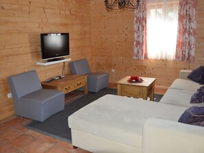 Living room - Heritage Chalet in Sankt Stefan near Ski Area (Wolfsberg)