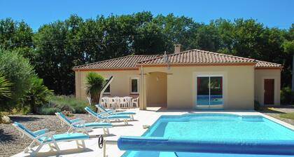 Panoramic Poolside Villa