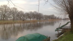 Exterior - Serenity and Space in a Region With Lots of Water (Nieuwkoop)