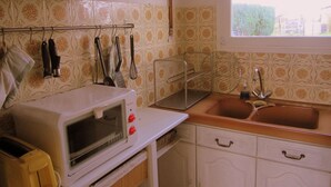 Unclassified image, 5 of 15, button - Cosy Cottage in Le Crotoy With Terrace (Le Crotoy)
