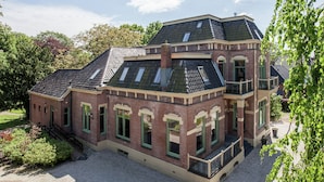 Unclassified image, 3 of 34, button - Swanky Villa in Gasselternijveen with Sauna & Hot Tub (Gasselternijveen)