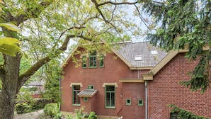 Unclassified image, 2 of 34, button - Swanky Villa in Gasselternijveen with Sauna & Hot Tub (Gasselternijveen)