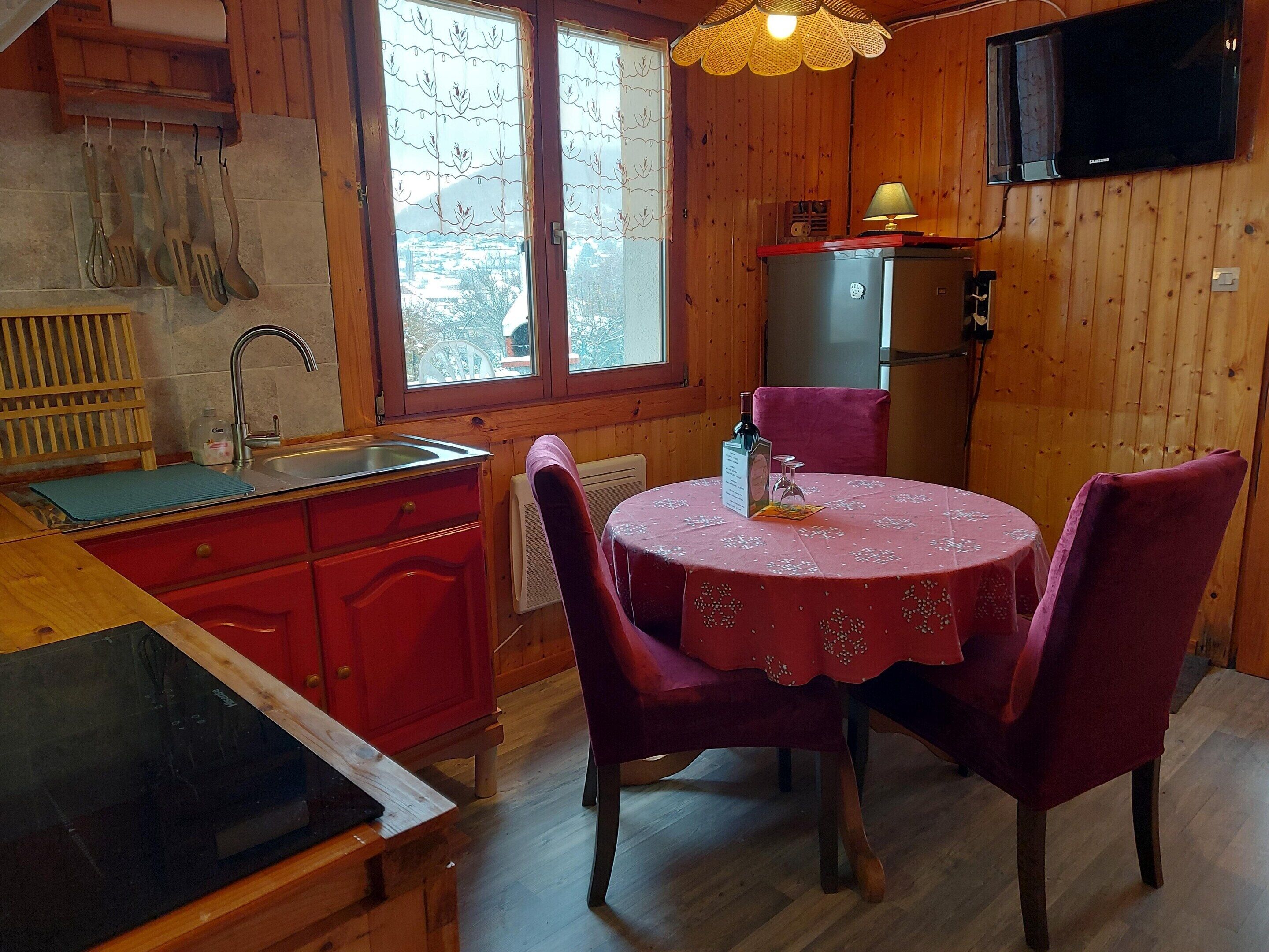 Chalet | Tempat makan
